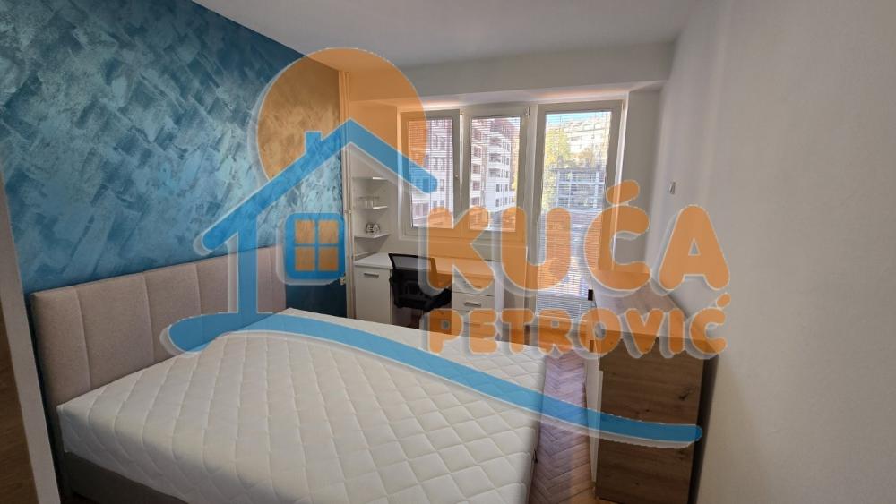 Slika 7 - 9. brigade, Jednoiposoban stan za izdavanje, 42m2, 380€