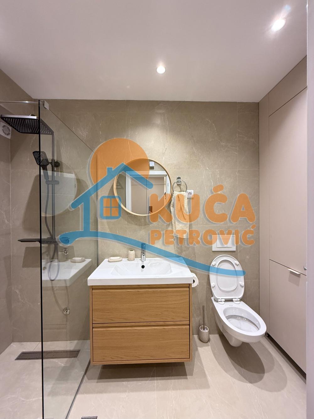 Slika 11 - Cara Dušana, Jednoiposoban stan za izdavanje, 52m2, 550€