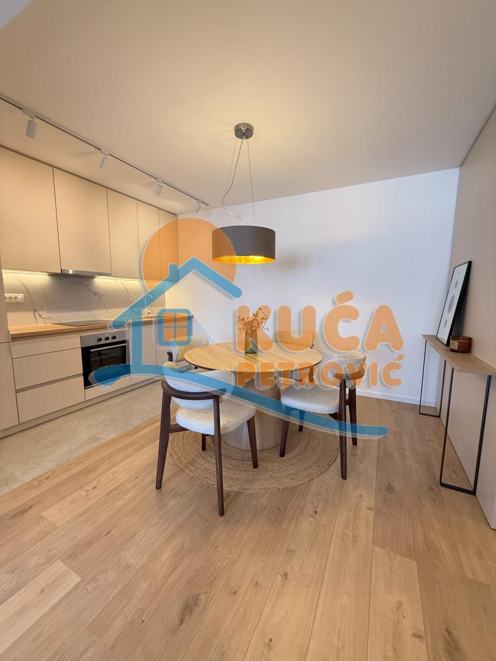 Slika 4 - Cara Dušana, Jednoiposoban stan za izdavanje, 52m2, 550€