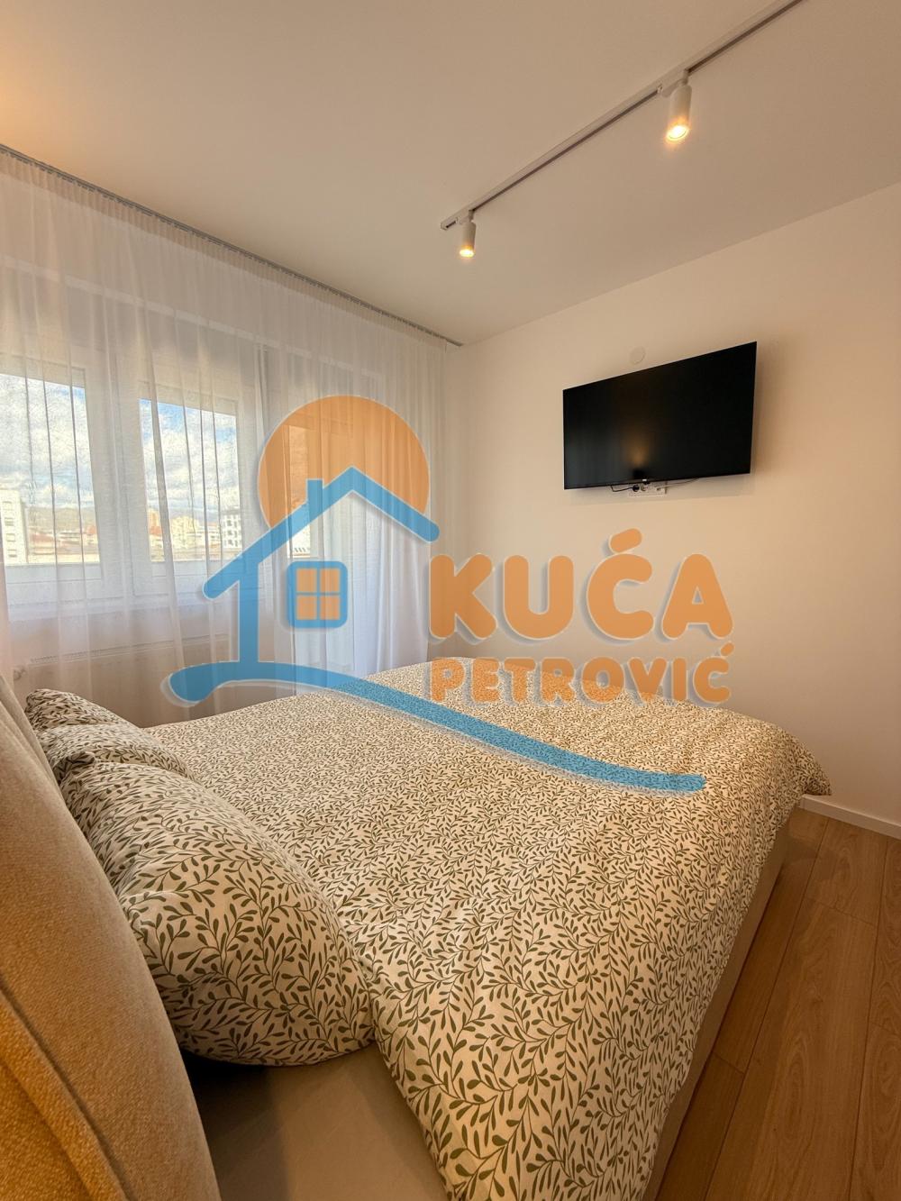 Slika 10 - Cara Dušana, Jednoiposoban stan za izdavanje, 52m2, 550€