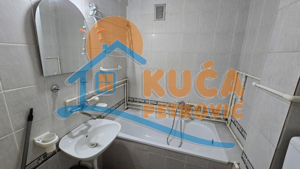 Slika 8 - Vojvode Tankosića,  Stan za izdavanje, 28m2, 270€