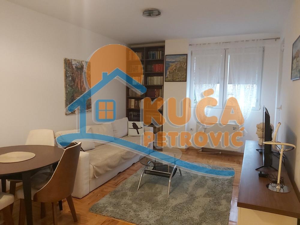 Slika 2 - Vojvode Tankosića, Jednoiposoban stan za izdavanje, 44m2, 450€