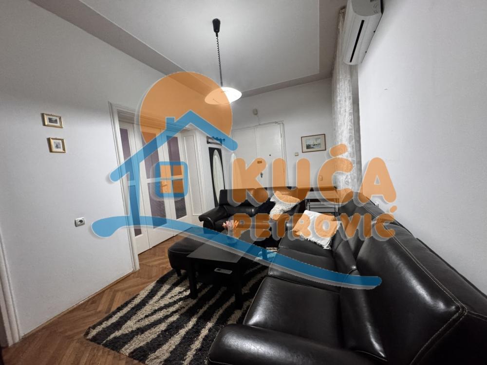 Slika 1 - Nikole Pašića, Dvoiposoban stan za izdavanje, 93m2, 550€