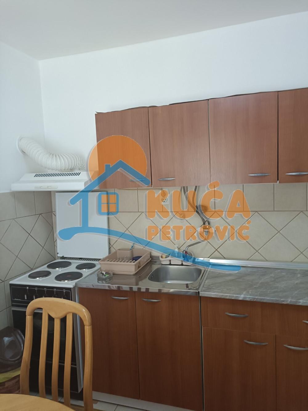 Slika 10 - Branka Radičevića, Jednoiposoban stan za izdavanje, 31m2, 250€