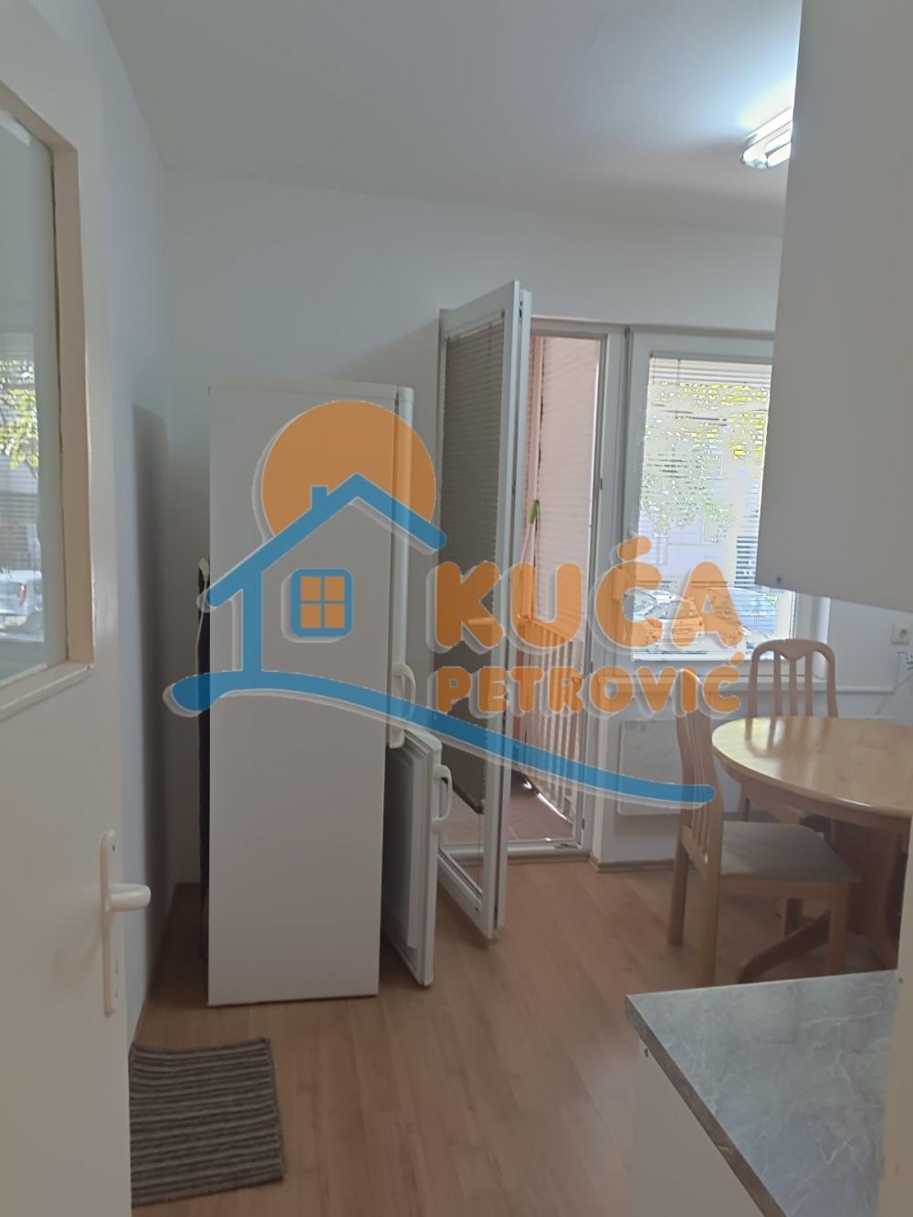 Slika 1 - Branka Radičevića, Jednoiposoban stan za izdavanje, 31m2, 250€