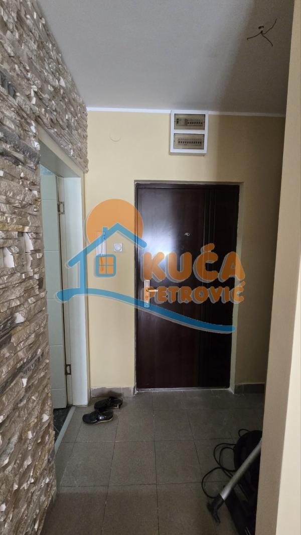 Slika 5 - Kej Kola srpskih sestara, Jednoiposoban stan za izdavanje, 43m2, 380€