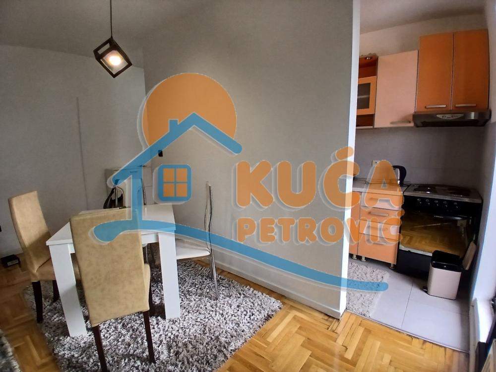 Slika 6 - Prvomajska, Jednoiposoban stan za izdavanje, 44m2, 370€