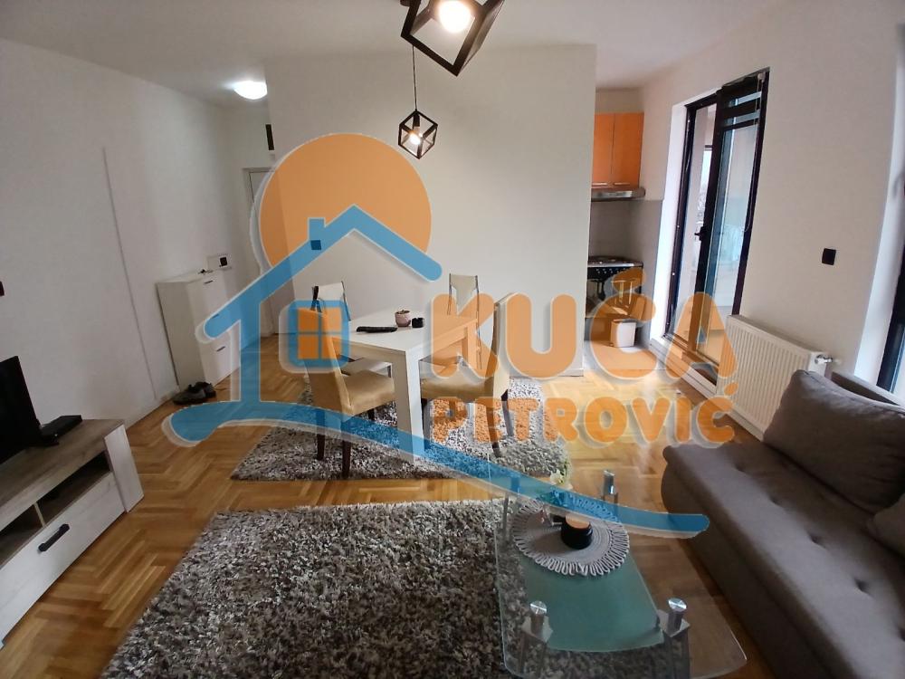 Slika 5 - Prvomajska, Jednoiposoban stan za izdavanje, 44m2, 370€