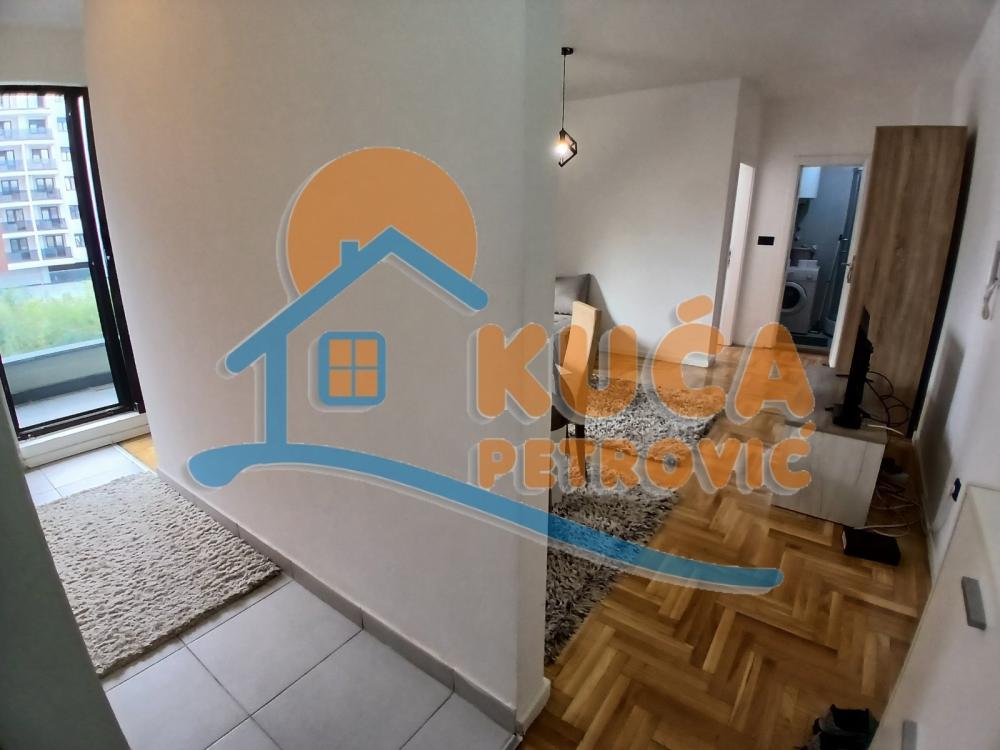 Slika 10 - Prvomajska, Jednoiposoban stan za izdavanje, 44m2, 370€