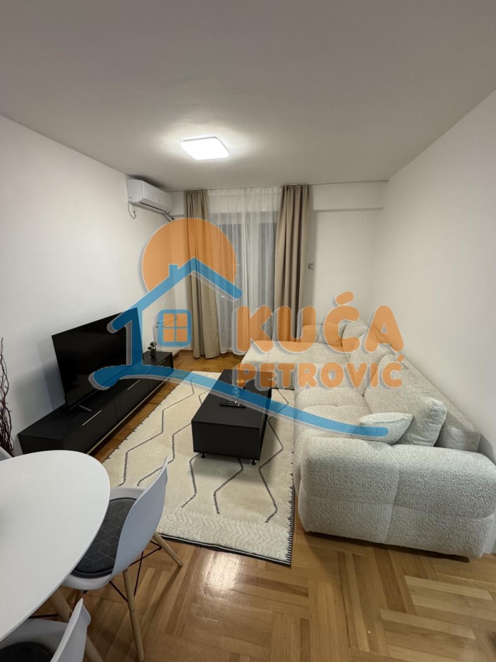 Slika 1 - Vojvode Tankosića, Jednoiposoban stan za izdavanje, 33m2, 400€