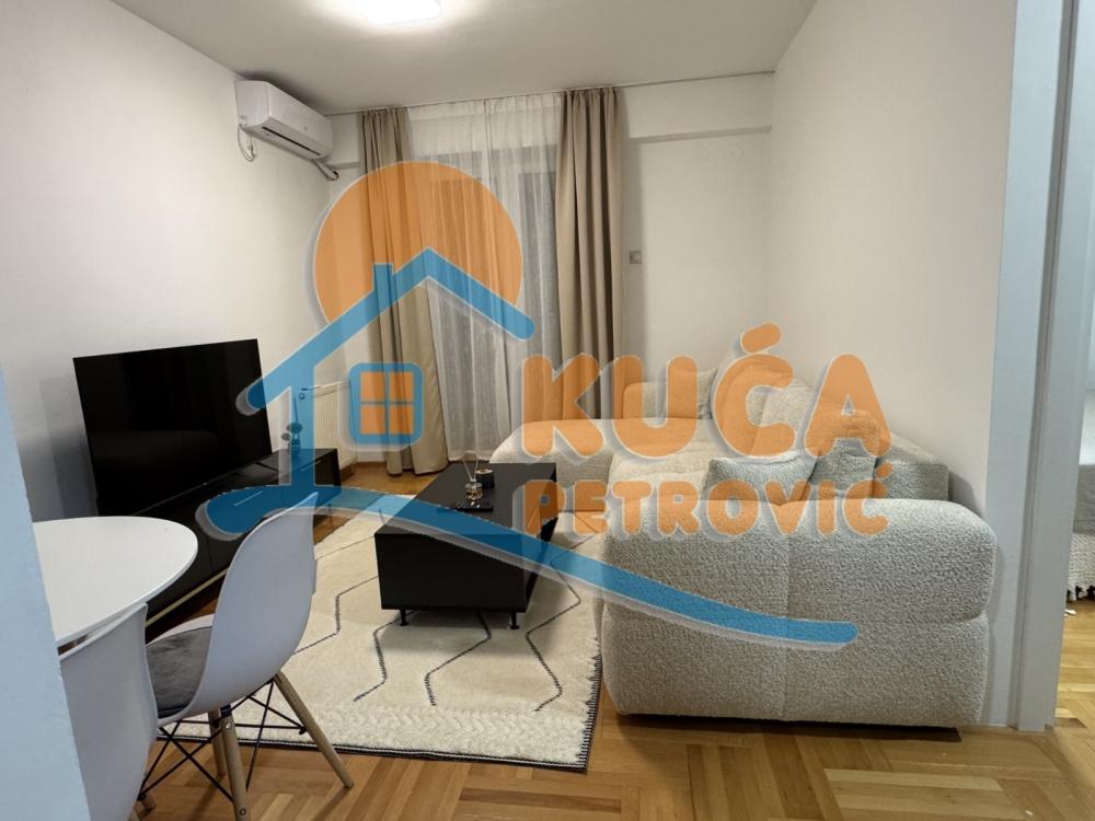 Slika 4 - Vojvode Tankosića, Jednoiposoban stan za izdavanje, 33m2, 400€