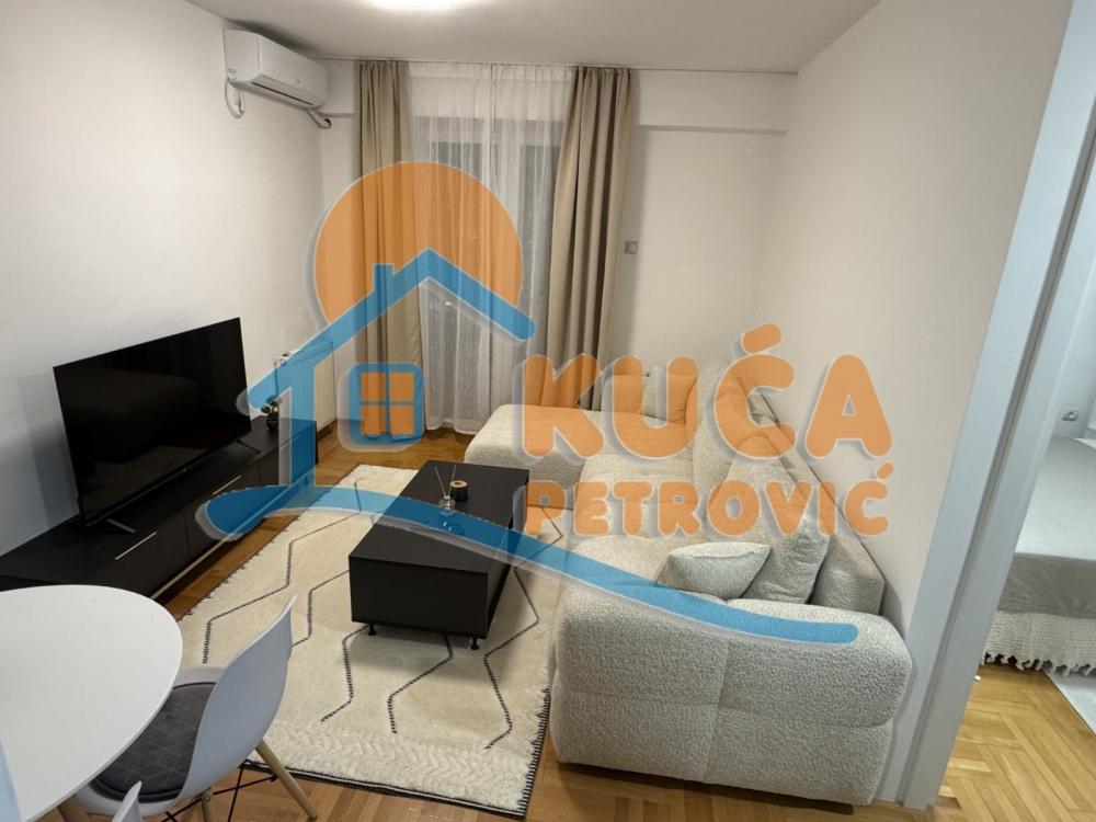 Slika 6 - Vojvode Tankosića, Jednoiposoban stan za izdavanje, 33m2, 400€