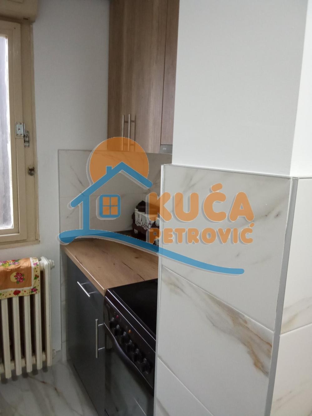 Slika 4 - Bulevar dr Zorana, Jednoiposoban stan za izdavanje, 45m2, 350€