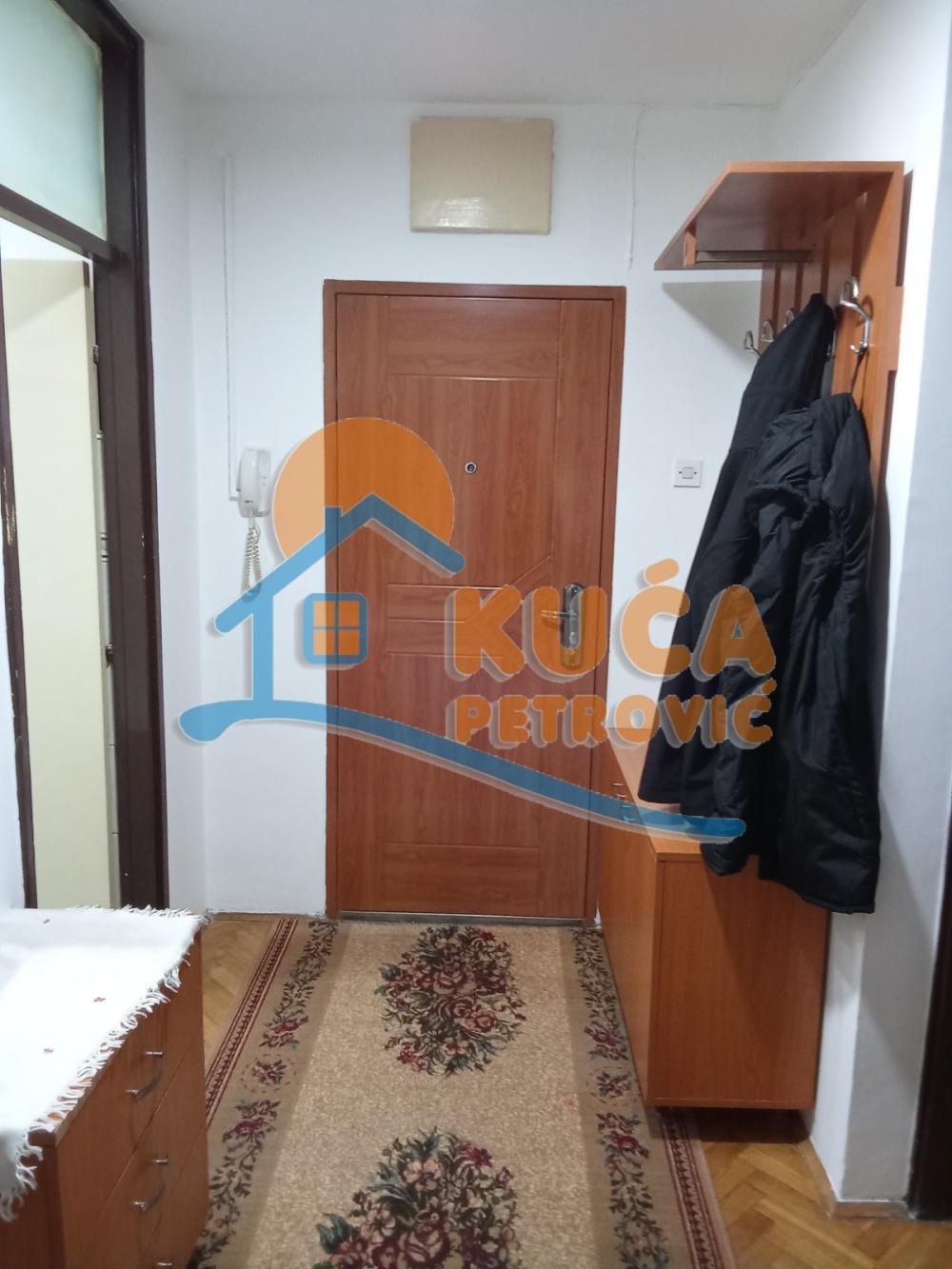 Slika 8 - Bulevar dr Zorana, Jednoiposoban stan za izdavanje, 45m2, 350€