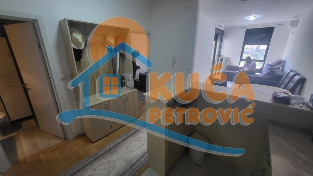 Slika 3 - Jovana Skerlića, Jednoiposoban stan za izdavanje, 42m2, 350€