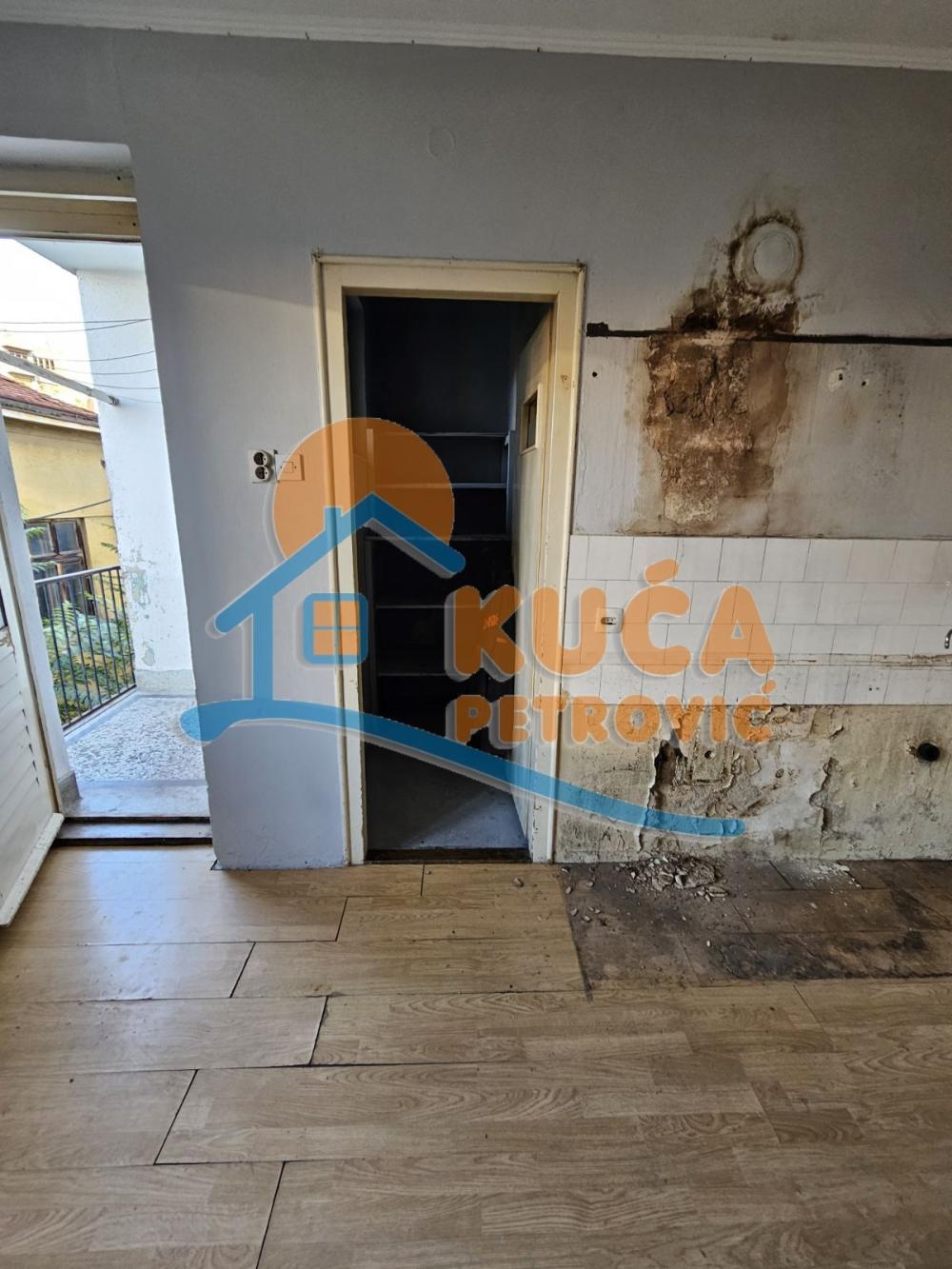 Slika 5 - Obilićev venac, Dvosoban stan za izdavanje, 43m2, 180€