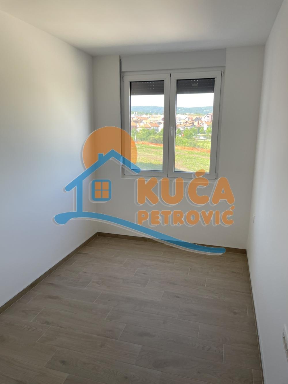 Slika 5 - Radoja Domanovića, Dvoiposoban stan za izdavanje, 60m2, 350€
