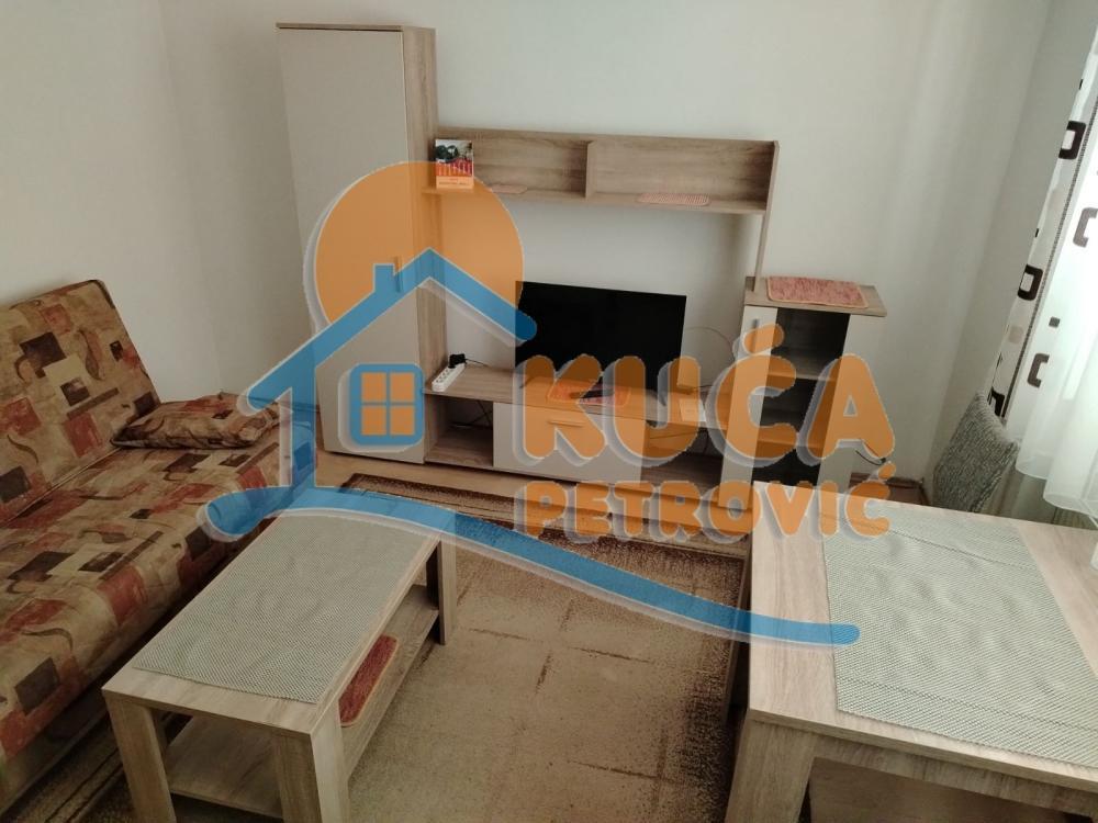 Glavna slika -Dr Petra Vučinića, Jednoiposoban stan za izdavanje, 30m2, 300€