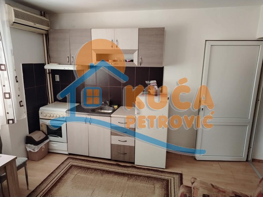 Slika 4 - Dr Petra Vučinića, Jednoiposoban stan za izdavanje, 30m2, 300€