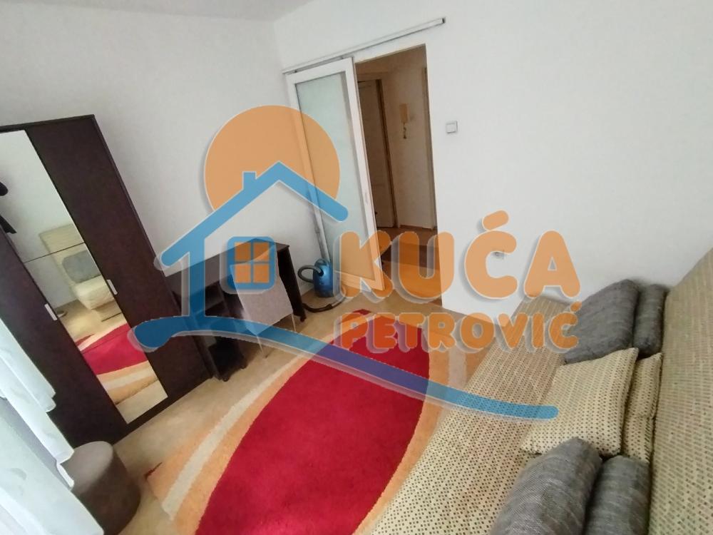 Slika 8 - Dr Petra Vučinića, Jednoiposoban stan za izdavanje, 30m2, 300€