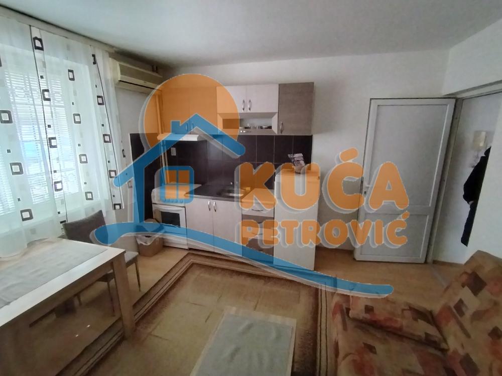 Slika 5 - Dr Petra Vučinića, Jednoiposoban stan za izdavanje, 30m2, 300€