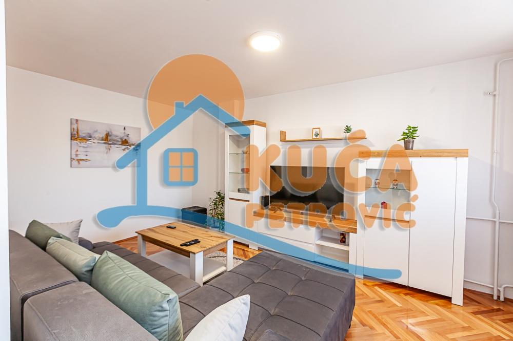 Slika 2 - Bulevar Nemanjića, Dvosoban stan za izdavanje, 51m2, 370€