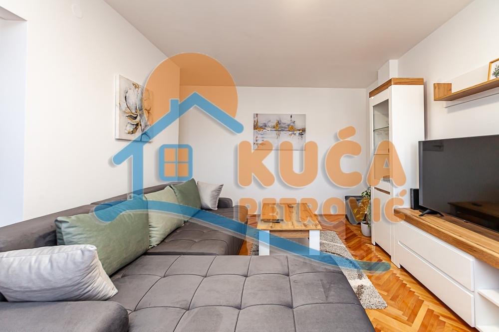 Slika 1 - Bulevar Nemanjića, Dvosoban stan za izdavanje, 51m2, 370€