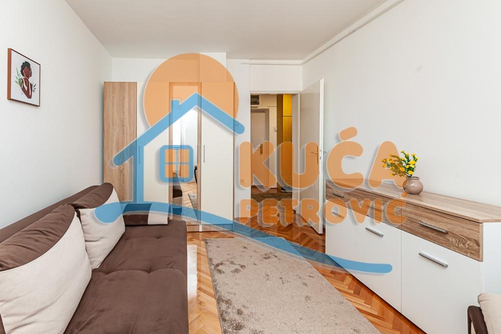 Slika 7 - Bulevar Nemanjića, Dvosoban stan za izdavanje, 51m2, 370€