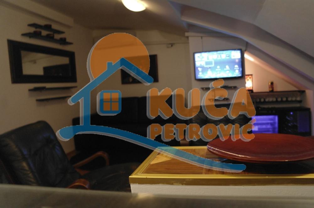 Slika 2 - Bulevar dr Zorana, Jednosoban stan za izdavanje, 39m2, 300€