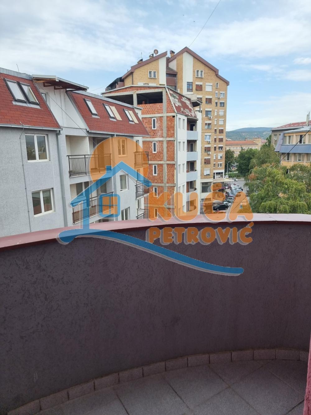 Slika 9 - Jugovićeva, Troiposoban stan za izdavanje, 72m2, 450€