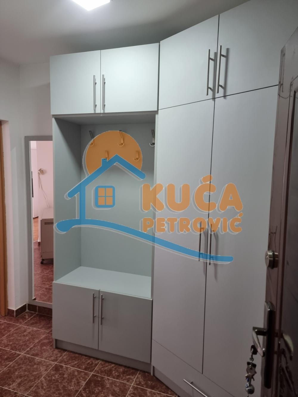 Slika 10 - Jugovićeva, Troiposoban stan za izdavanje, 72m2, 450€