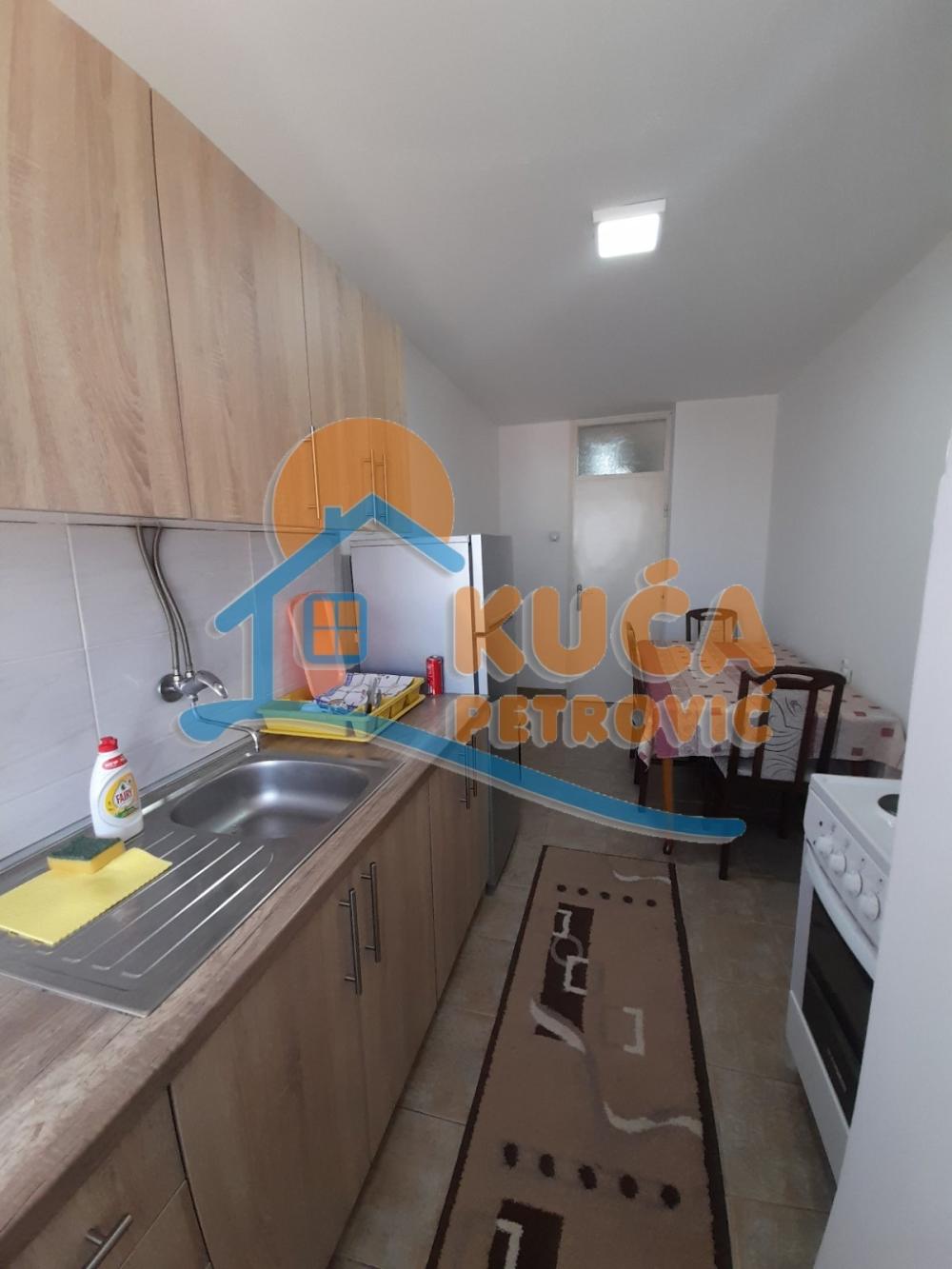 Slika 10 - Bulevar dr Zorana, Dvosoban stan za izdavanje, 54m2, 400€