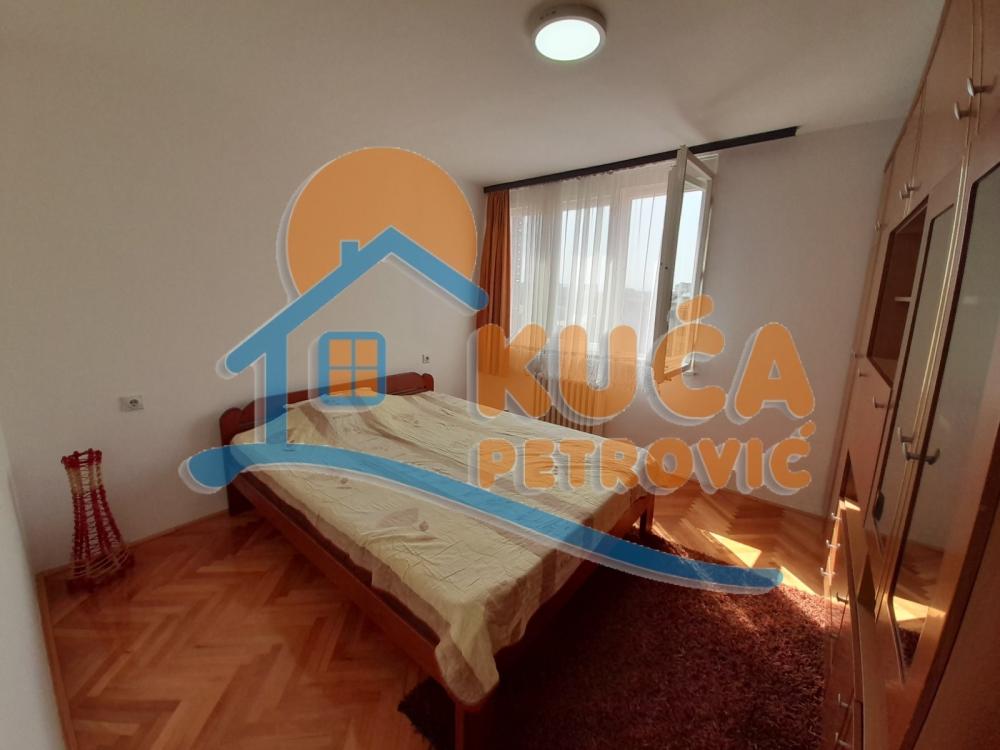 Slika 3 - Bulevar dr Zorana, Dvosoban stan za izdavanje, 54m2, 400€