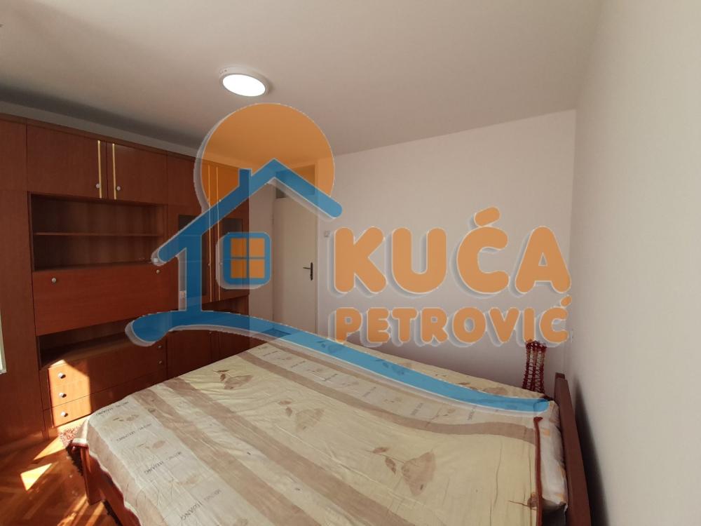 Slika 4 - Bulevar dr Zorana, Dvosoban stan za izdavanje, 54m2, 400€