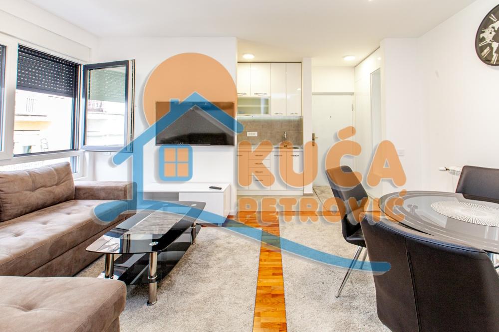 Slika 2 - Koste Stamenkovića, Dvoiposoban stan za izdavanje, 49m2, 500€