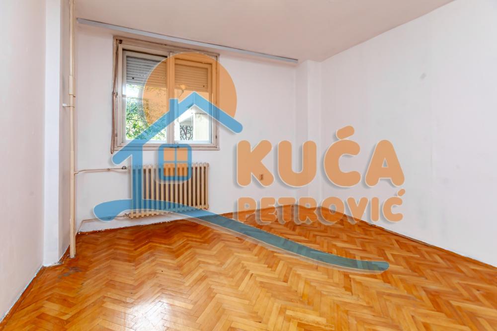 Slika 11 - Bulevar Nemanjića, Četvorosoban stan na prodaju, 68m2, 144.000€