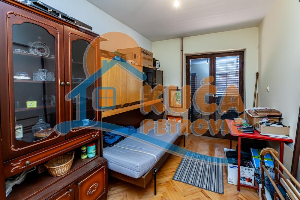 Slika 4 - Palmotićeva,  Kuća na prodaju, 300m2, 250.000€