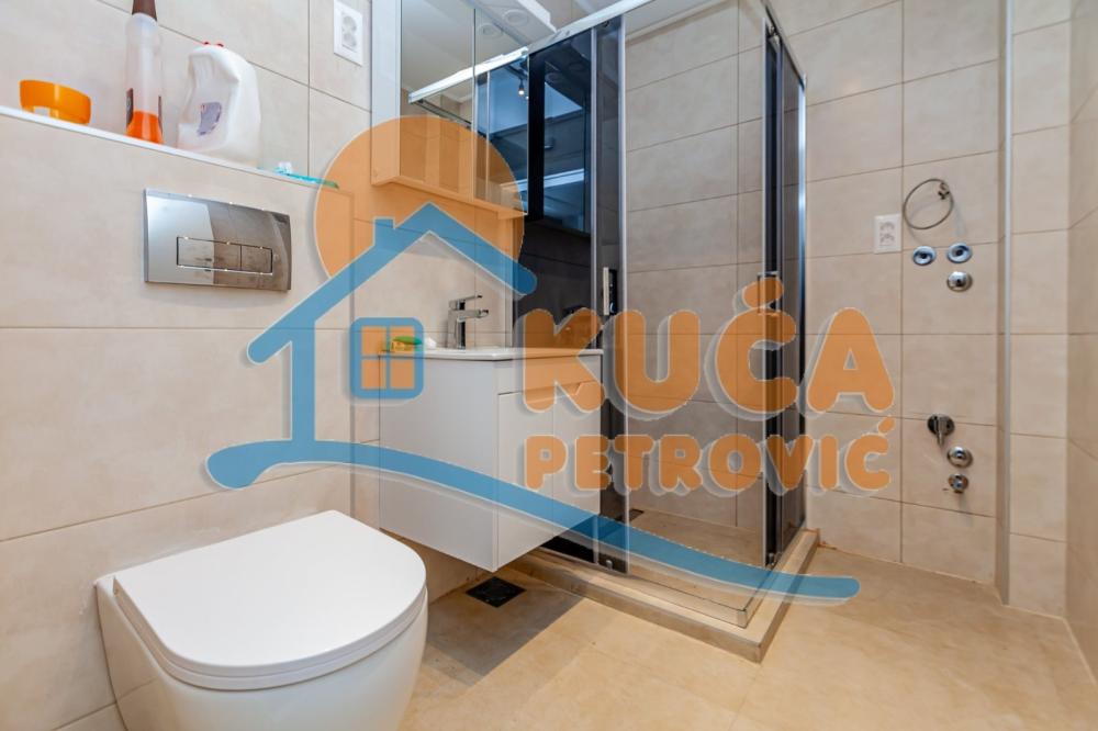 Slika 8 - Vojvode Mišića, Četvorosoban stan na prodaju, 83m2, 204.900€