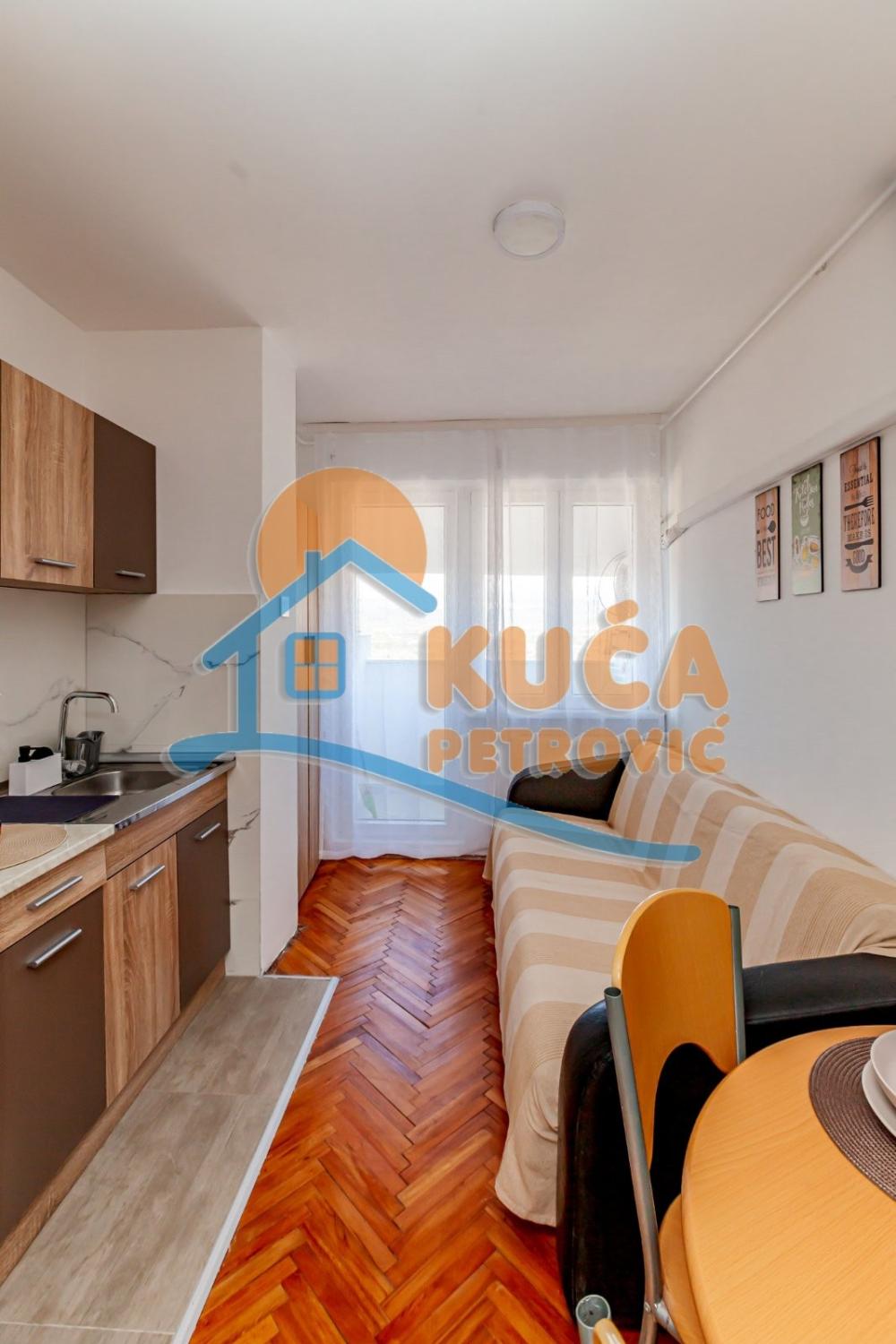 Slika 8 - Božidarčeva, Četvorosoban stan na prodaju, 82m2, 140.000€