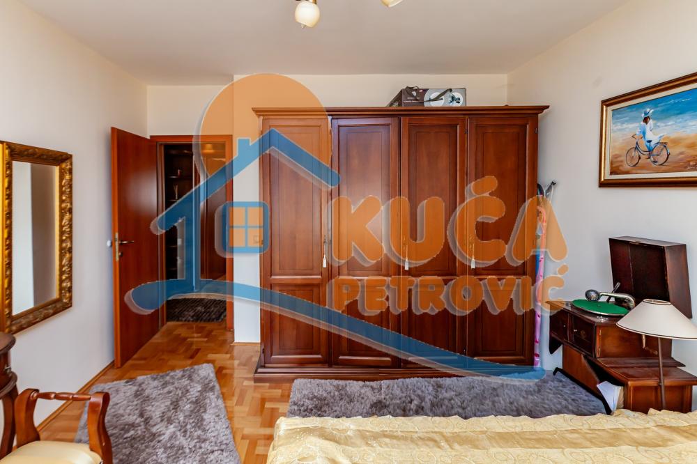 Slika 8 - Studenička, Trosoban stan na prodaju, 70m2, 149.000€