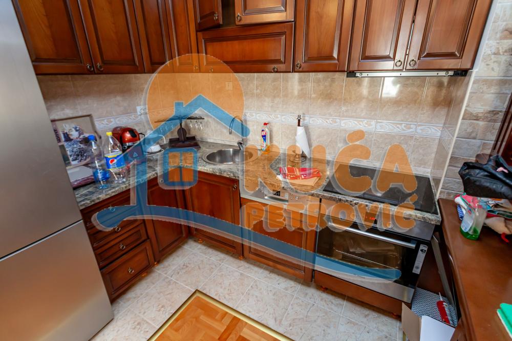 Slika 3 - Studenička, Trosoban stan na prodaju, 70m2, 149.000€