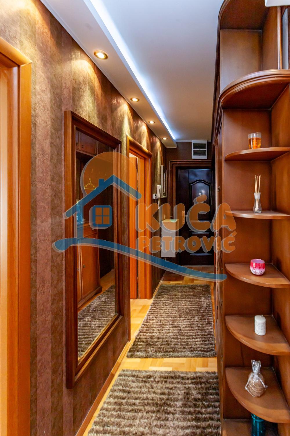 Slika 5 - Studenička, Trosoban stan na prodaju, 70m2, 149.000€