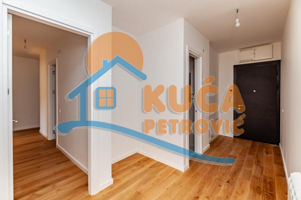 Slika 2 - Stevana Sremca, Troiposoban stan na prodaju, 91m2, 197.200€