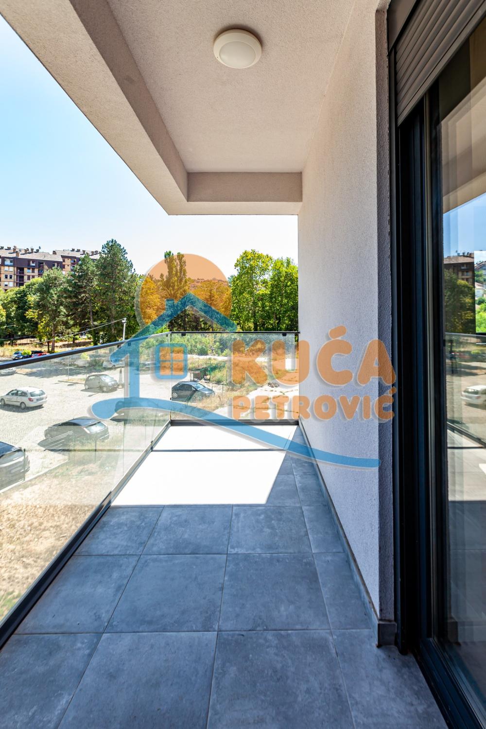 Slika 4 - Stevana Sremca, Dvoiposoban stan na prodaju, 66m2, 143.050€