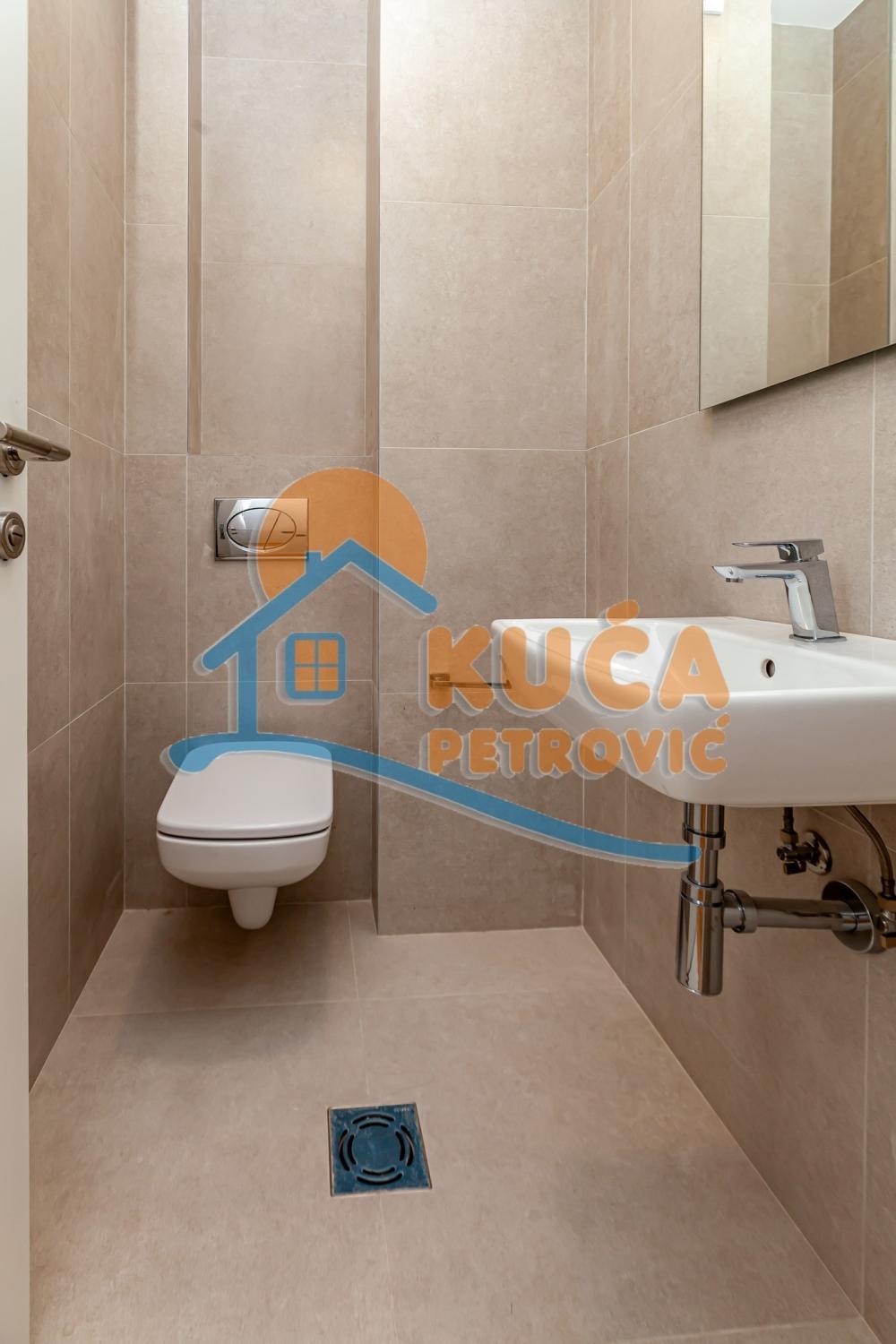 Glavna slika -Stevana Sremca, Dvoiposoban stan na prodaju, 66m2, 143.050€