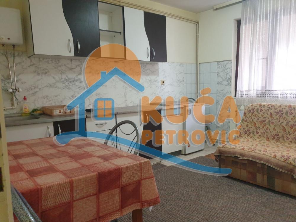 Slika 2 - Patrisa Lumumbe, Jednoiposoban stan na prodaju, 33m2, 66.000€