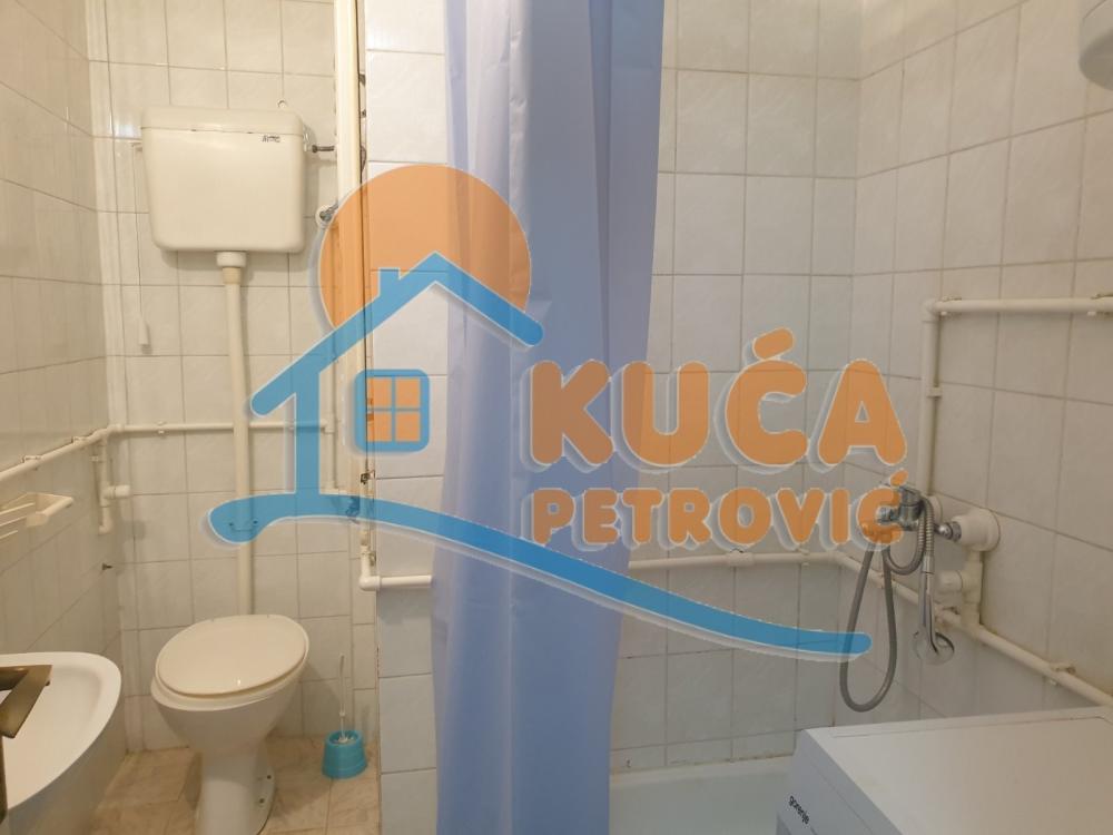 Slika 9 - Patrisa Lumumbe, Jednoiposoban stan na prodaju, 33m2, 66.000€