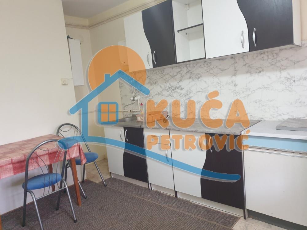 Slika 5 - Patrisa Lumumbe, Jednoiposoban stan na prodaju, 33m2, 66.000€