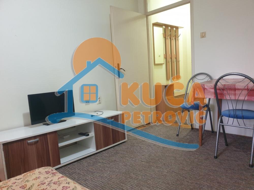 Slika 4 - Patrisa Lumumbe, Jednoiposoban stan na prodaju, 33m2, 66.000€