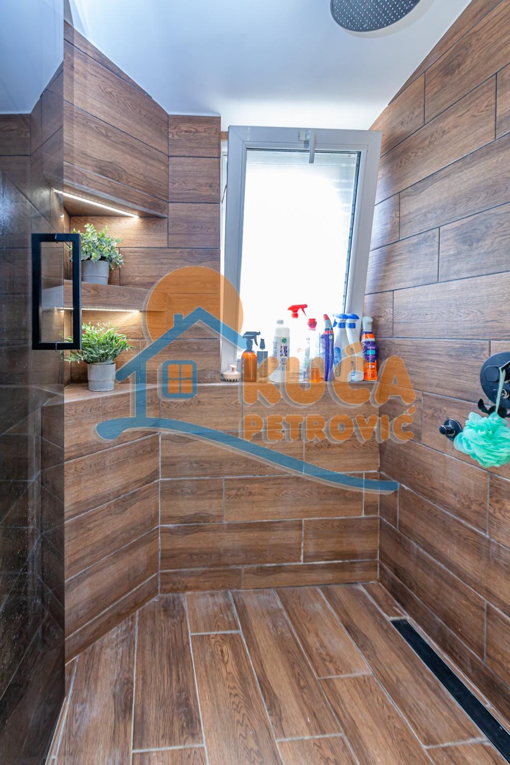 Slika 9 - Ivana Milutinovića, Trosoban stan na prodaju, 73m2, 110.000€